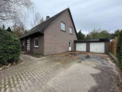 Bild 3 - 6 Zimmer Mehrfamilienhaus, Wohnhaus in Großenwiehe