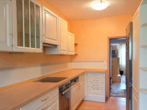 Küche (teilweise KI-generiert) - Etagenwohnung mit 107,00 m&sup2; in Bammental zum Kaufen