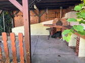Gartenlaube mit PIzzaofen - 