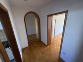 Eingangsdiele - Etagenwohnung mit 79,20 m&sup2; in Kassel zur Miete