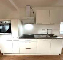 2-Zimmer-Dachgeschosswohnung mit neuer Einbauküche Im 2. Obergeschoss ohne Aufzug - Konz