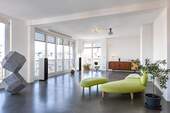 Wohnzimmer - Exklusives Loft-Paradies an der Spree - Industrial Chic mit atemberaubendem Wasserblick