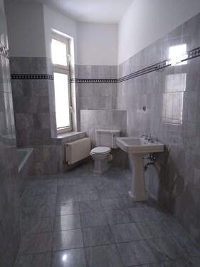 Ulmenstraße 16, WE 3.OG li,re (7).jpg - 