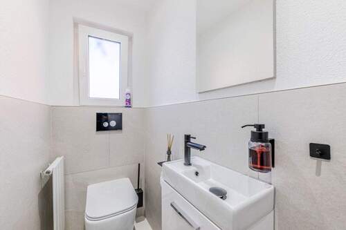 WC Einliegerwohnung - 