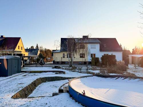 Großzügiger Garten - 4 Zimmer Doppelhaushälfte zum Kaufen in Delitzsch