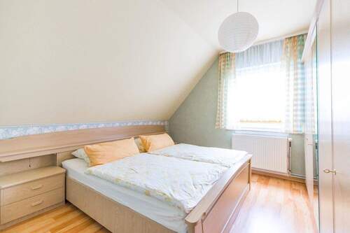 Wohnung 3 im DG - Schlafzimmer - 