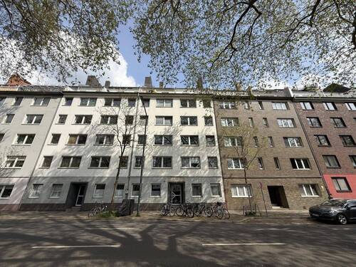 Straßenansicht - 