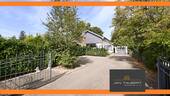 Hausansicht Straße - 5 Zimmer Einfamilienhaus zum Kaufen in Siek