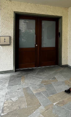 Eigener Hauseingang Obergeschoss - 