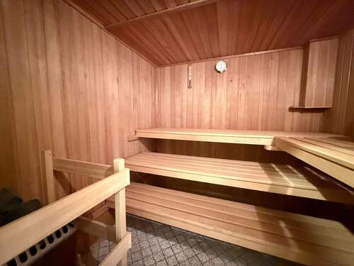Sauna UG - 