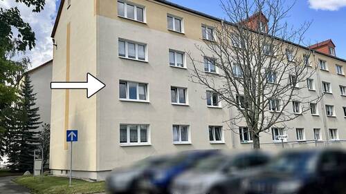 Außenansicht - 2 Zimmer Etagenwohnung zum Kaufen in Hainichen