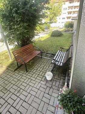 Sitzecke im Eingangsbereich - 