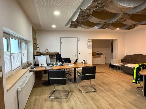 Büro mit Küchenanschlüssen EG WHG Nr. 3 (2) - 