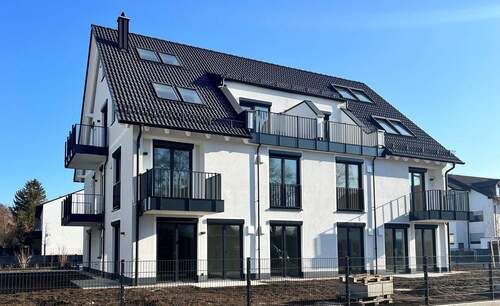 Haus B - NEUBAU-DG-Wohnung mit ausgebautem Speichergeschoss (Studio), Dachterrasse und Balkon