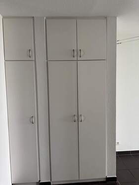 Dielen-Einbauschrank - 