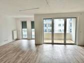 Wohnen/ Loggia - 2 Zimmer Etagenwohnung zur Miete in Nürnberg
