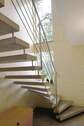 Treppe ins Untergeschoss - 