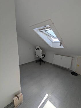 Schlafzimmer - 3 Zimmer Etagenwohnung zum Kaufen in Pforzheim