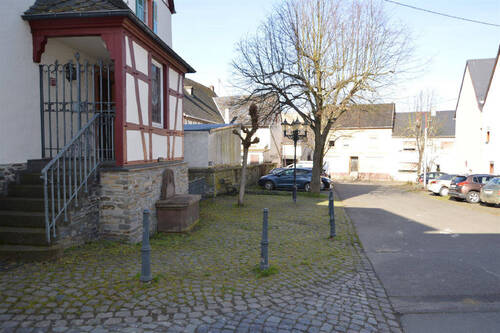 Vorplatz - 