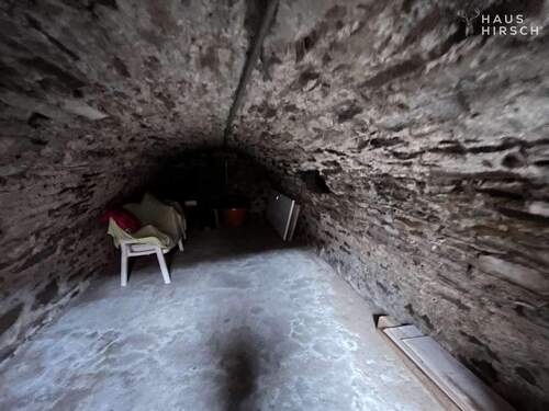 Weinkeller, unsaniert - 