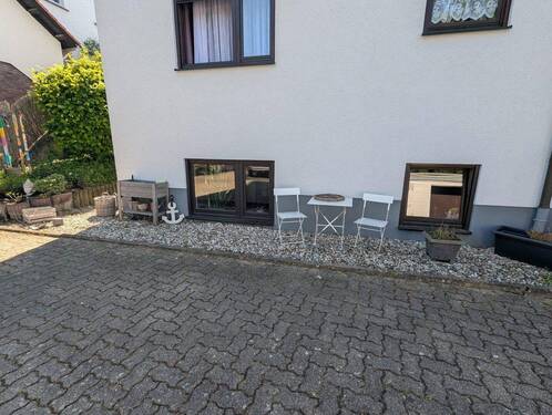 links Wohnzimmer rechts Küche - 