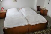 Schlafzimmer 6 2.OG - 