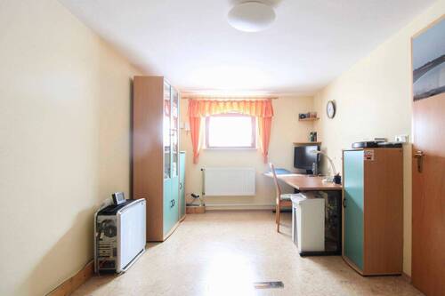 Arbeitszimmer Souterrain - 