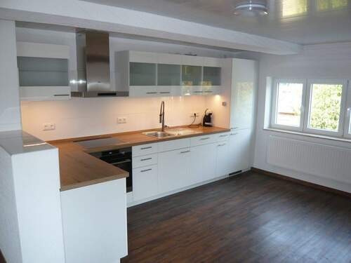 Einbauküche - 3 Zimmer Etagenwohnung zur Miete in Bad Kissingen