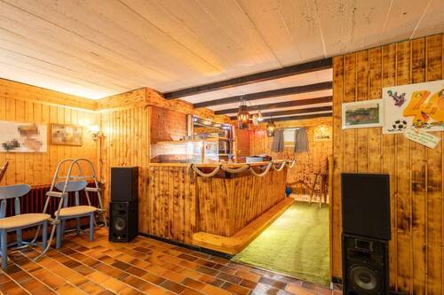 Bar im Keller - 