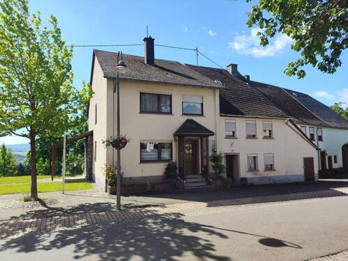 Bild 2 - 7 Zimmer Einfamilienhaus zum Kaufen in Morbach Haag