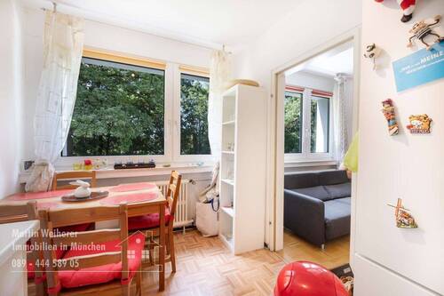 Essküche - Großes helles Apartment in zentraler Lage Ramersdorf Perlach -Nähe Ostpark