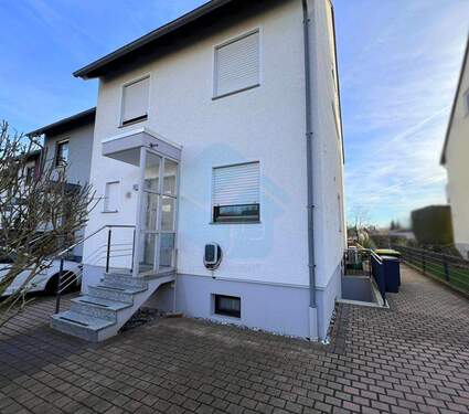 Frontansicht - 5 Zimmer Reihenendhaus zum Kaufen in Wölfersheim / Södel