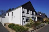 Haus - Einfamilienhaus mit 238,30 m² in Wegberg zum Kaufen