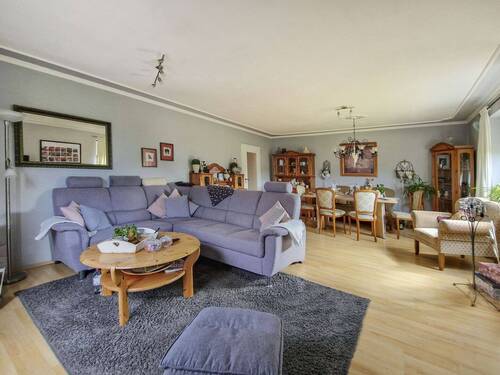 Wohnzimmer - 4 Zimmer Etagenwohnung in Hohenaspe