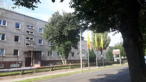 Gebäude 432-433 Eingangsbereich - 1 Zimmer Büro zur Miete in Halberstadt