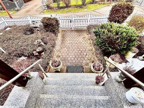 Vorgarten Zugang Haus - 