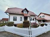 freistehendes Einfamilienhaus - 7 Zimmer Einfamilienhaus zum Kaufen in Ohrdruf