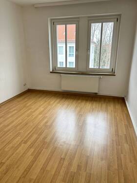 Schlafzimmer - 2 Zimmer Etagenwohnung in Chemnitz