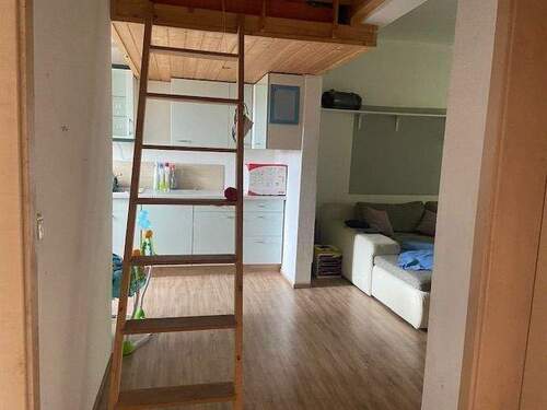 WE 2. OG Flur Küche Schlafboden Bild 2 - Mehrfamilienhaus, Wohnhaus in Arnstadt