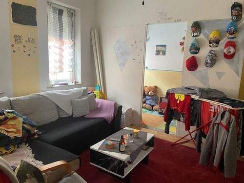 WE 1. OG Kind Bild 1 - 