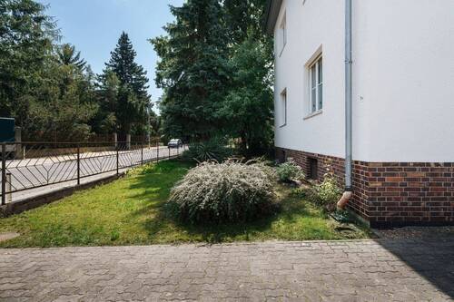 Bild 2 - 7 Zimmer Einfamilienhaus zum Kaufen in Kleinmachnow