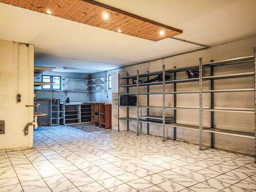 ca. 80m² Keller - 