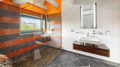 1. OG Badezimmer 2 - 