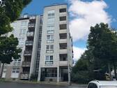 Westansicht Gebäude - 2 Zimmer Etagenwohnung in Chemnitz