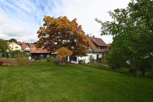Garten - 1 Zimmer Mehrfamilienhaus, Wohnhaus zum Kaufen in Schömberg