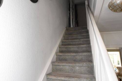 Treppe in das DG - 