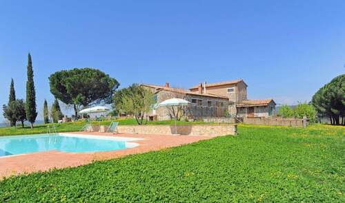 Bild 1 - Semproniano - Landgut mit 45 Hektar in herrlicher Panoramalage, sehr gepflegt 