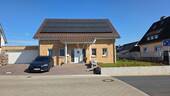 Hausansicht - Einfamilienhaus mit 185,00 m² in Pattensen / Jeinsen zum Kaufen