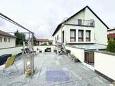 4 - 8 Zimmer Mehrfamilienhaus, Wohnhaus zum Kaufen in Adelsdorf