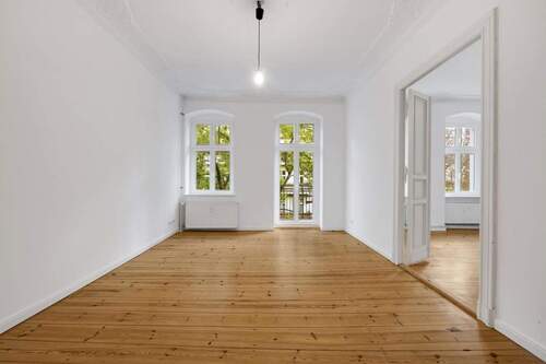 Zimmer - Elegante Altbauwohnung mit zwei Balkonen nahe Mauerpark in Top Zustand